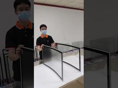 Trasparenza del pannello tattile AG e del pannello tattile comune